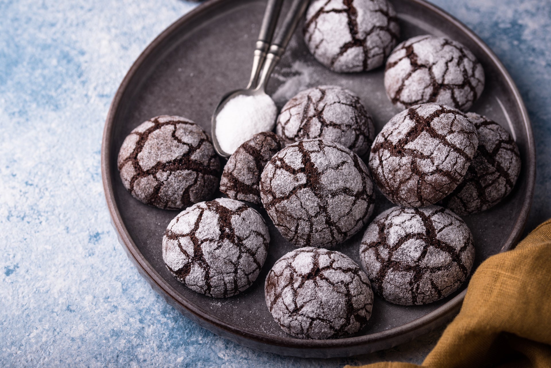Dark Mocha Crinkle Cookies – La Republica Superfoods